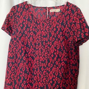Patterned loose top